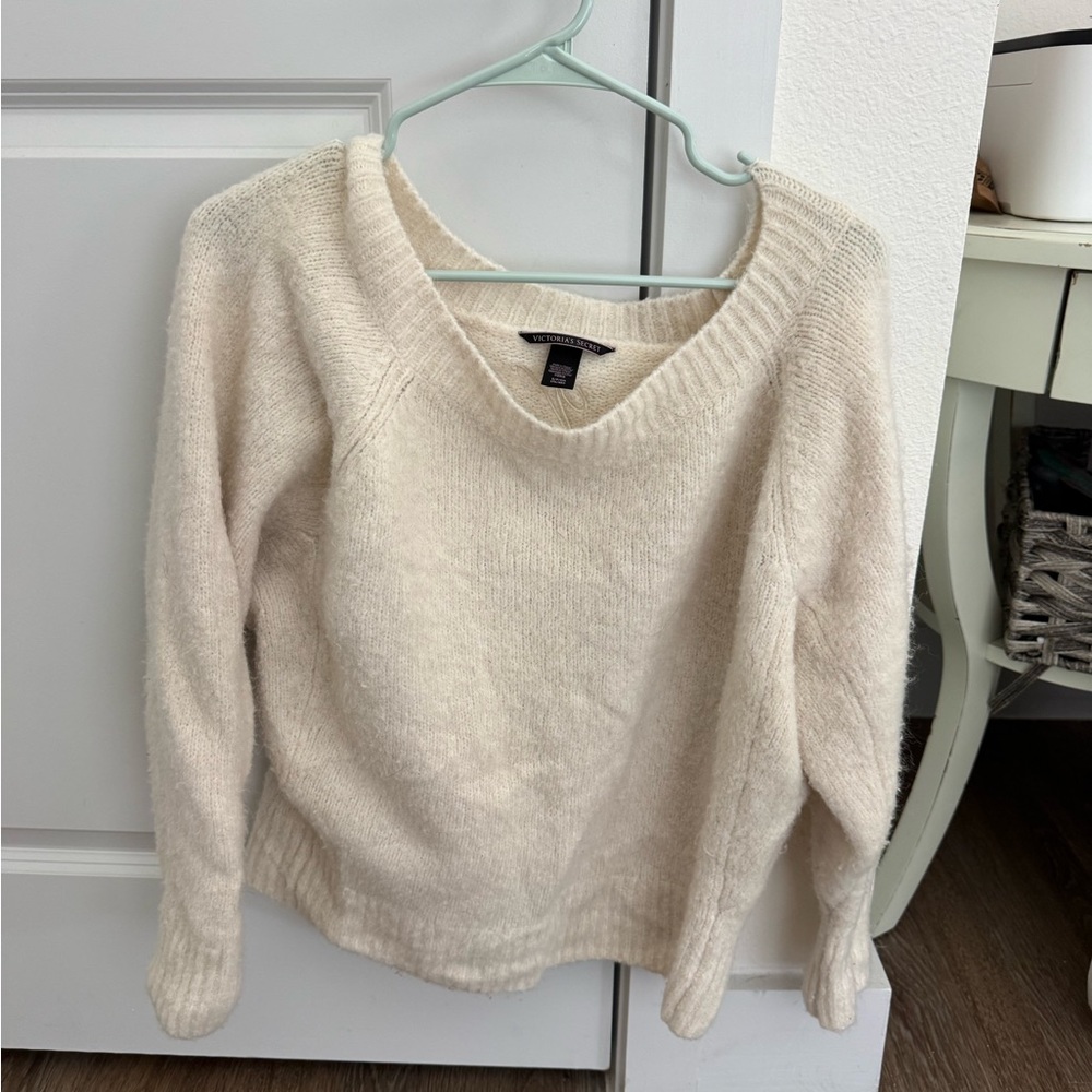 Victoria's Secret Cream V-Neck Sweater